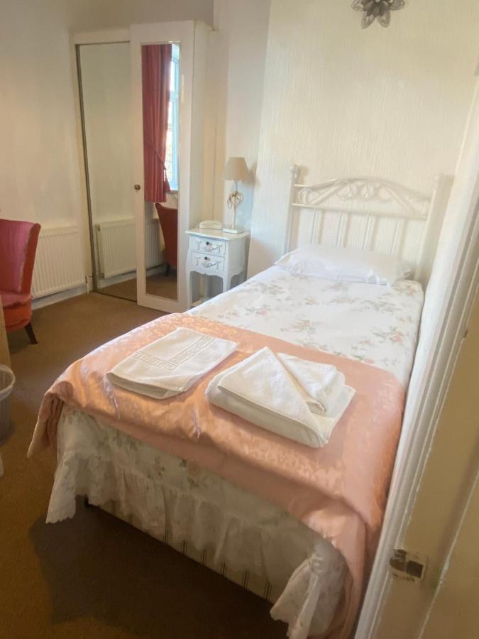 Parlors Hall Hotel Bridgnorth Bagian luar foto